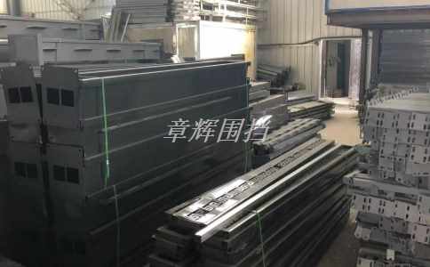 市政圍擋安裝費(fèi)多少錢一米？