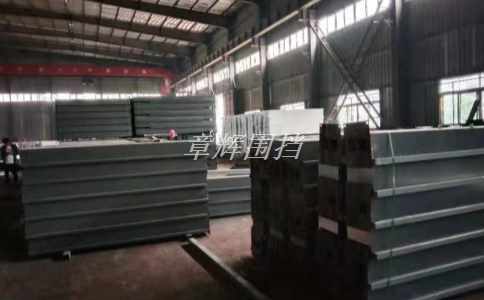 市政圍擋的材質(zhì)有哪些？（選擇市政圍擋材質(zhì)需知）