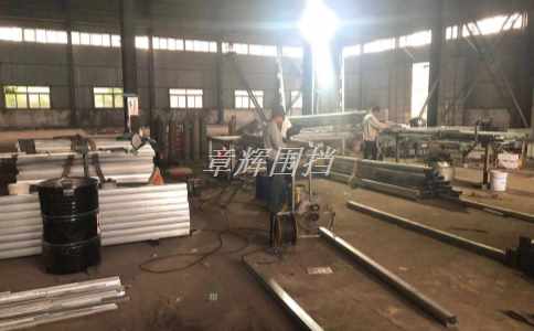 市政圍擋如何幫助城市打造綠色公共空間？（市政圍擋在城市綠化中的應用建議）