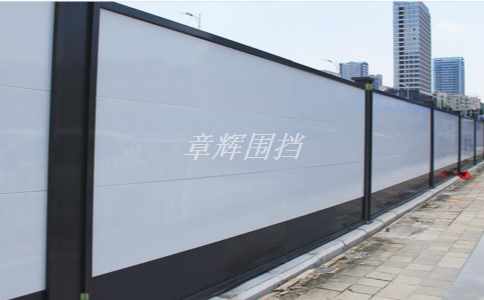 如何選擇適合的地基材料用于pvc圍擋的安裝？（根據(jù)地基材料的特點(diǎn)，總結(jié)選用合適材料的方法）